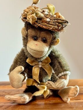 Mohair monkey Steiff? Metal button left ear straw hat pearls vintage chimpanzee